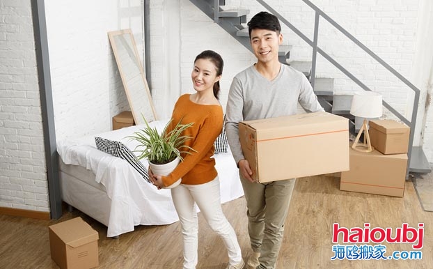 昆明專(zhuān)業(yè)搬家公司收費(fèi)標(biāo)準(zhǔn)都是怎么計(jì)算的.jpg
